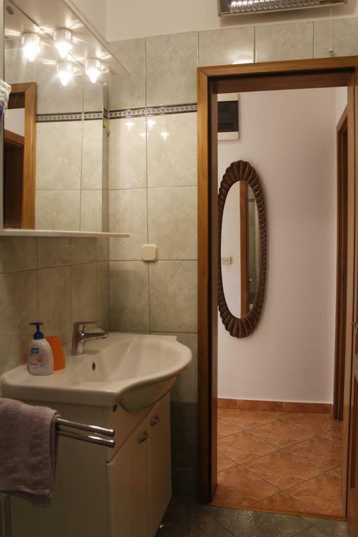 Apartmani Zeljko メタイナ エクステリア 写真