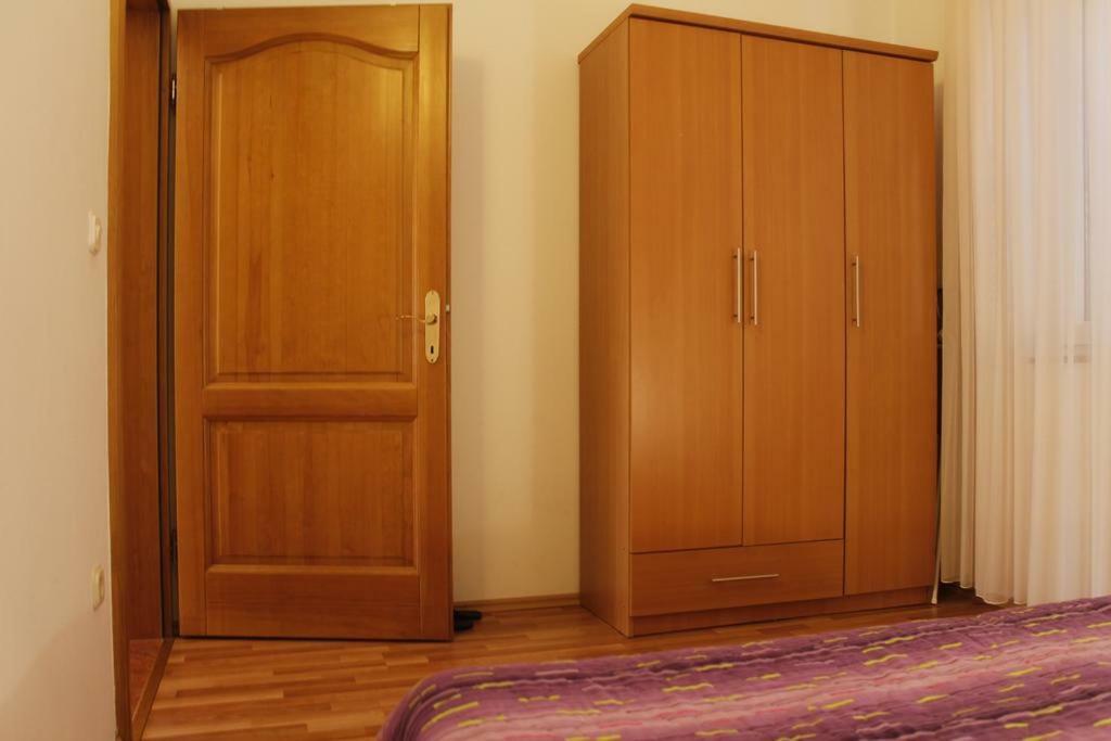 Apartmani Zeljko メタイナ エクステリア 写真
